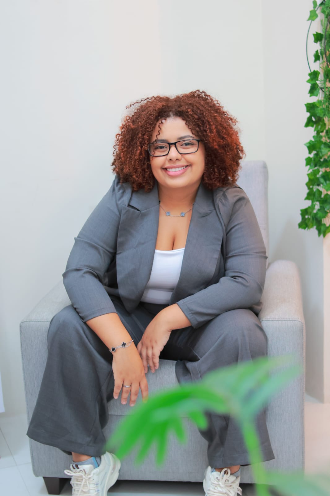 Jeniffer Rodrigues no consultório